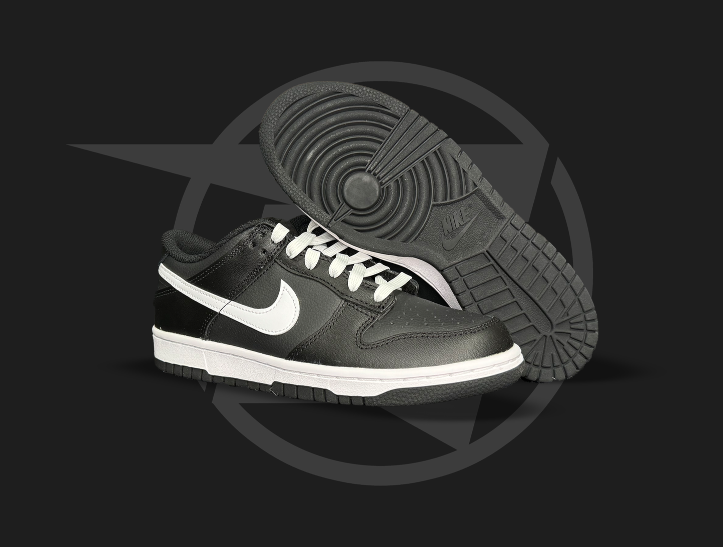 Nike Dunk Low Black White