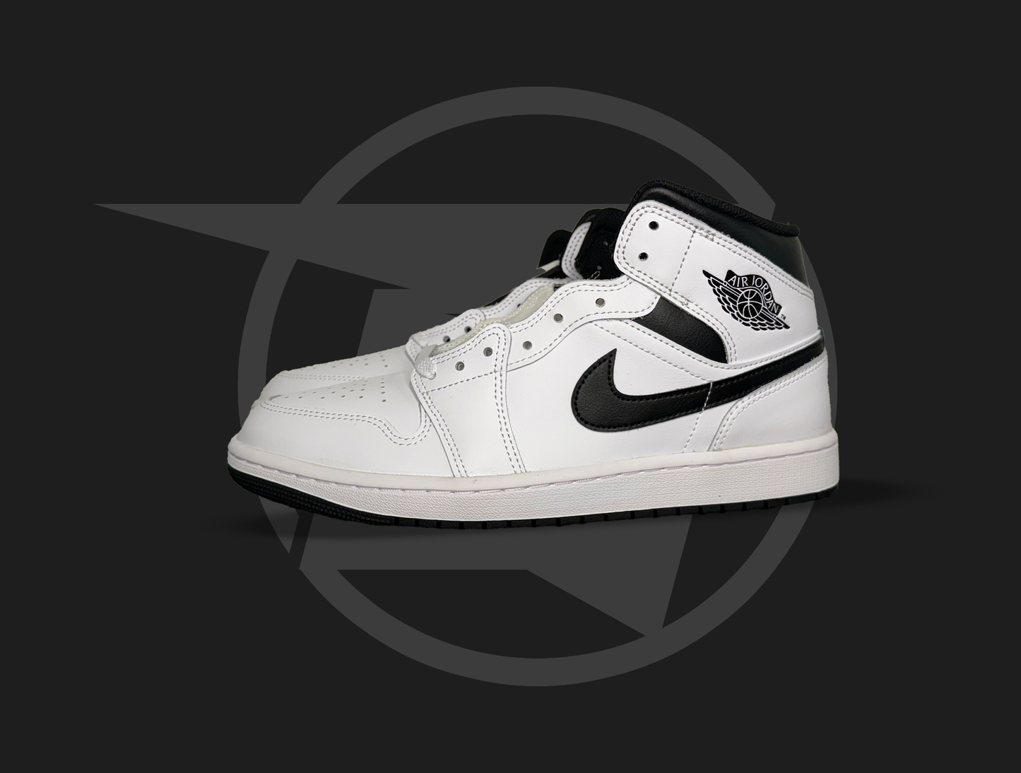 Jordan 1 Mid Reverse Panda