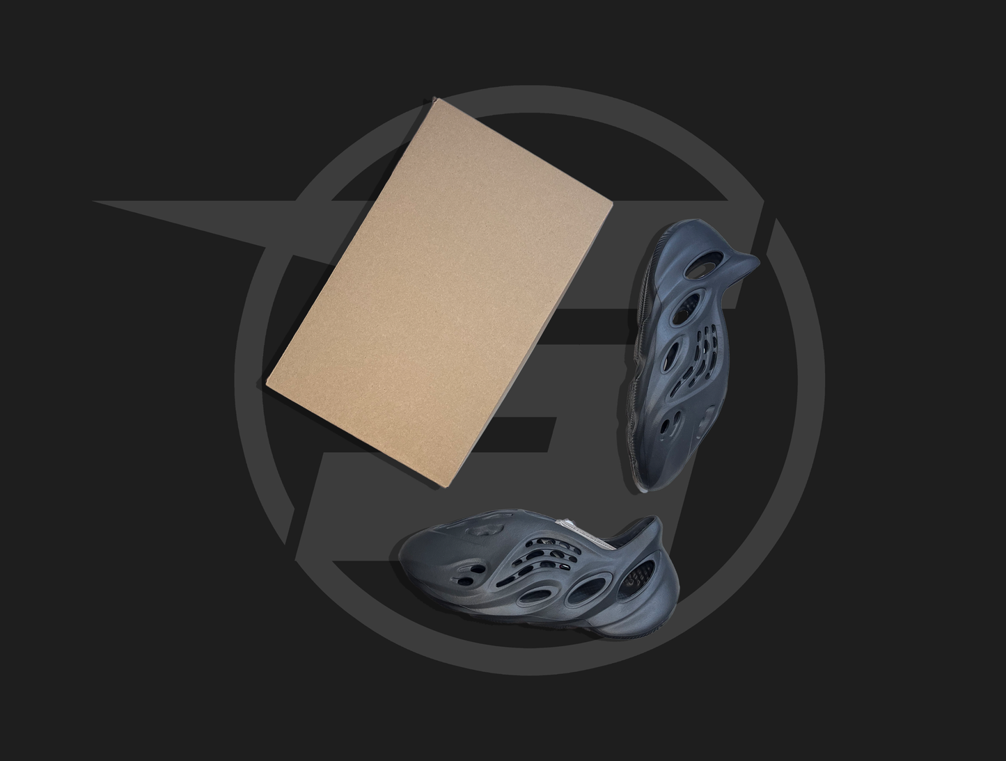 adidas Yeezy Foam RNR Carbon