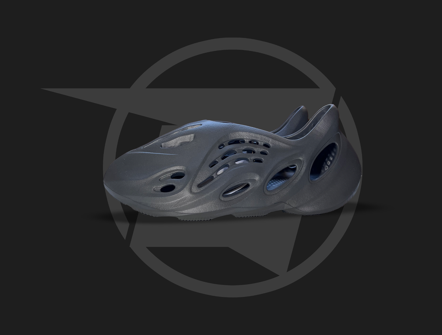 adidas Yeezy Foam RNR Carbon