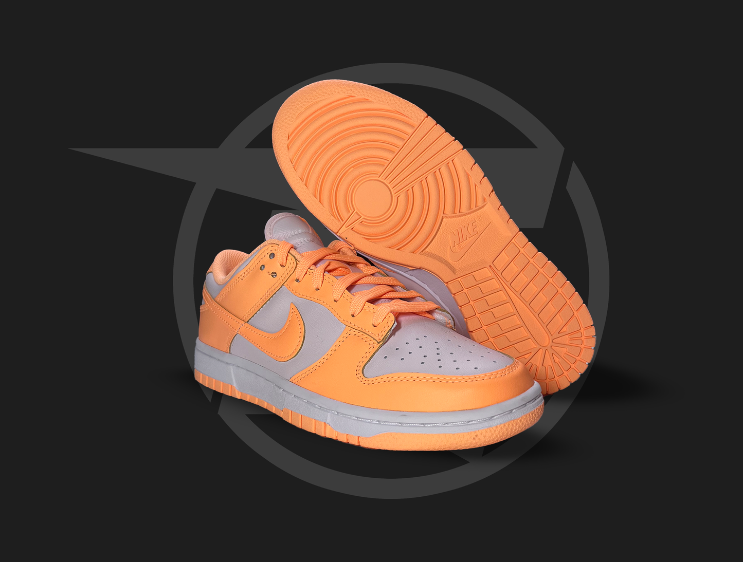 Nike Dunk Low Peach Cream