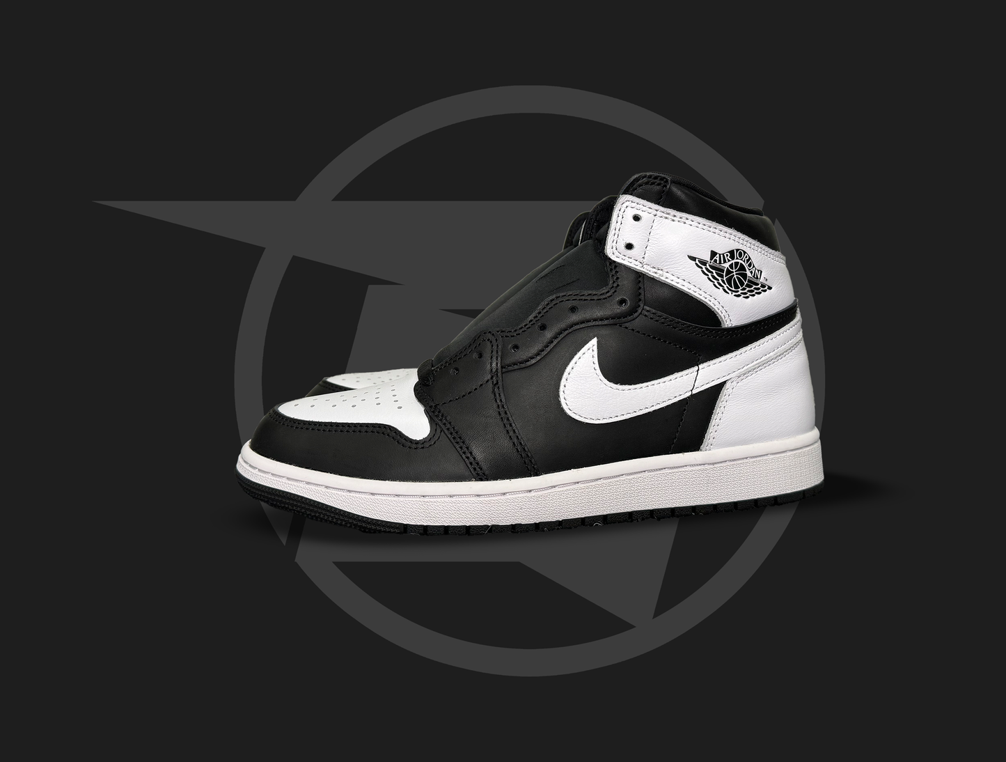 Jordan 1 Retro High OG Black White
