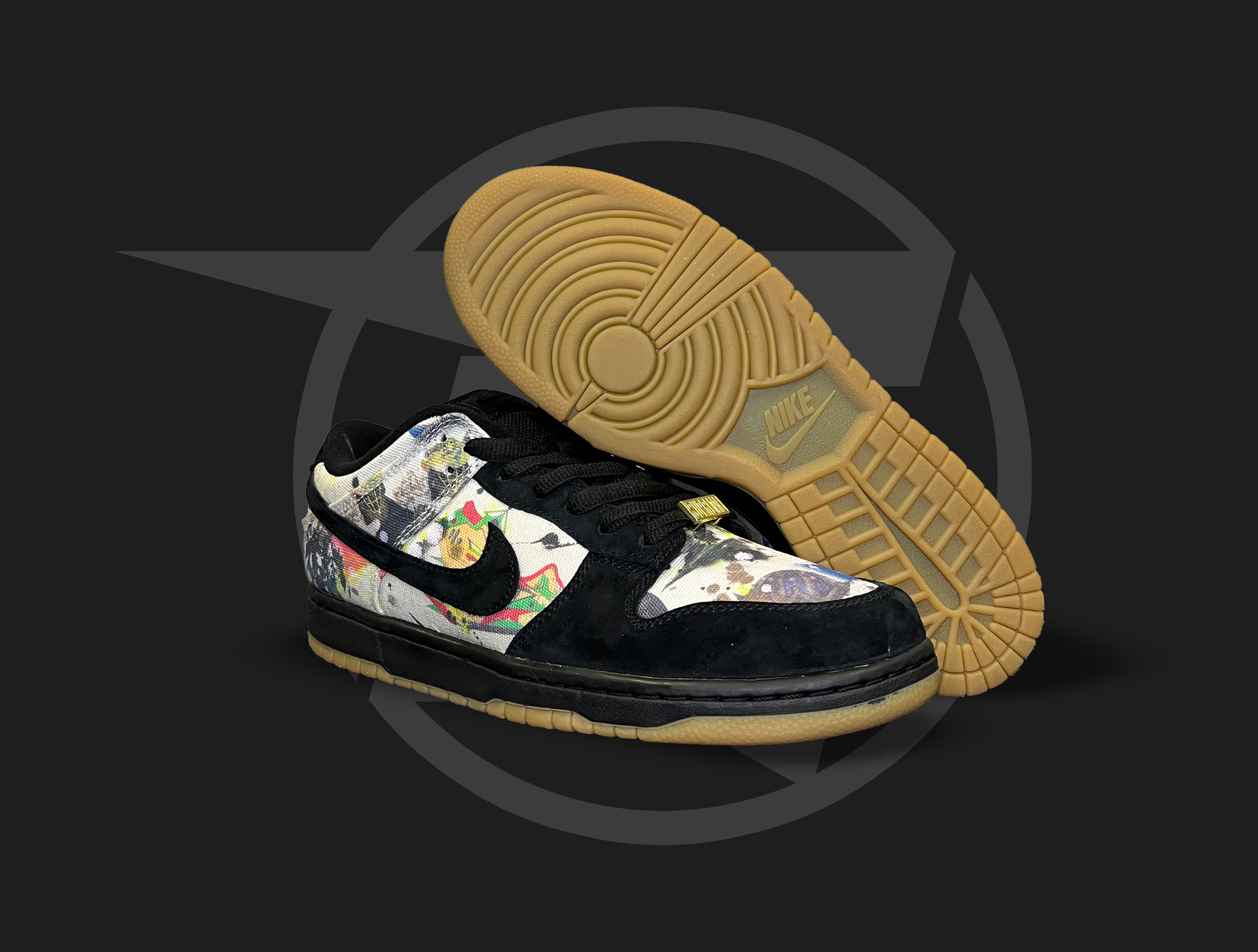 Nike SB Dunk Low Supreme Rammellzee – Signature.ynp