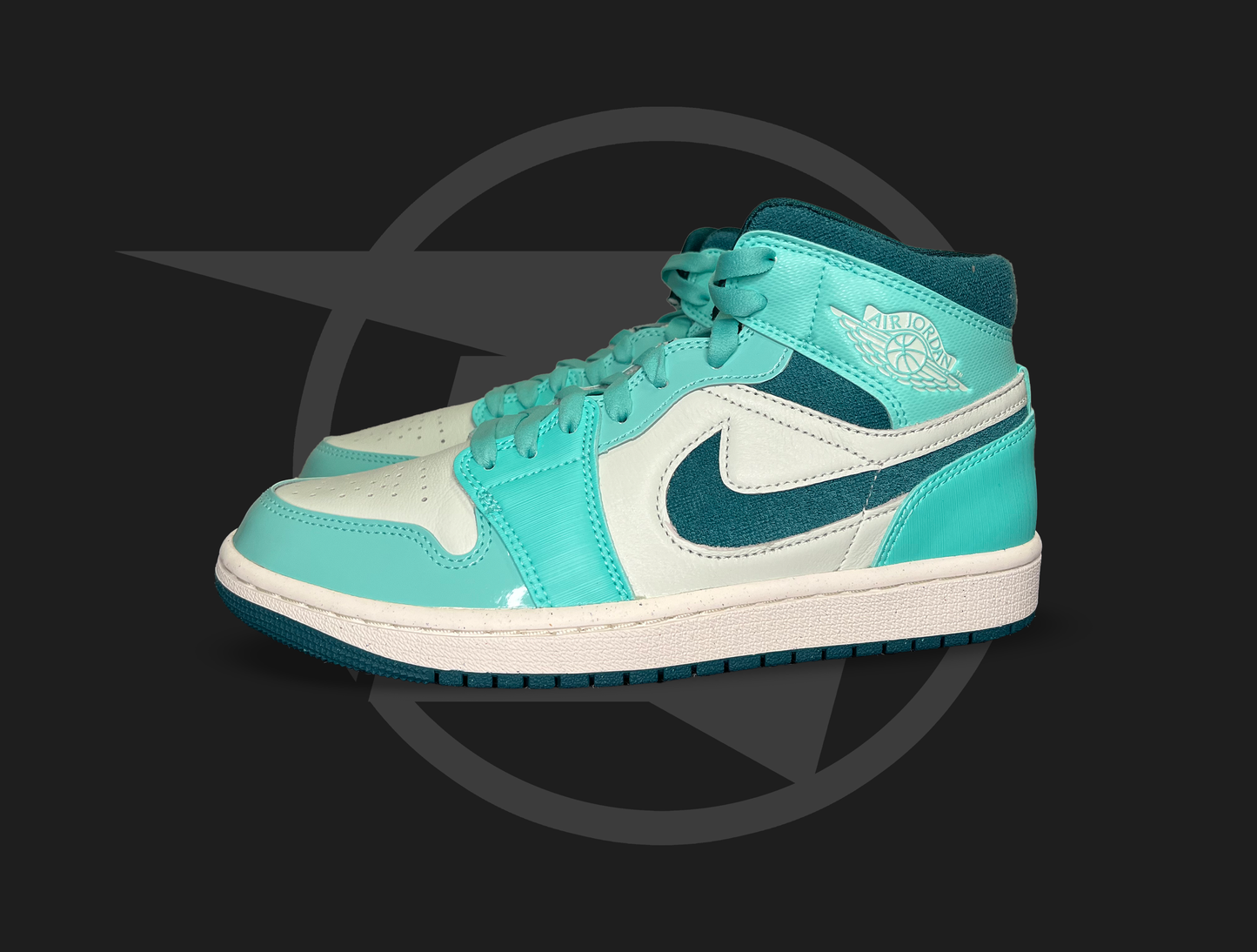 Jordan 1 MidChenille Bleached Turquoise (Women's)